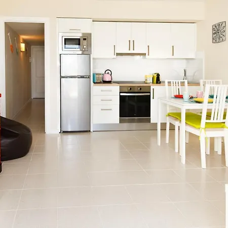 Bonito Apartamento & Piscina Puerto del Carmen (Lanzarote)